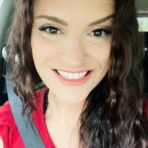 Meet your Posher, Afton